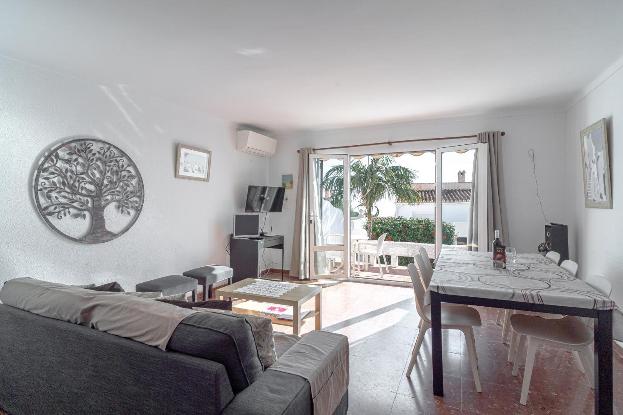 Via Romana 87 Villas Casasol Нерха Екстер'єр фото