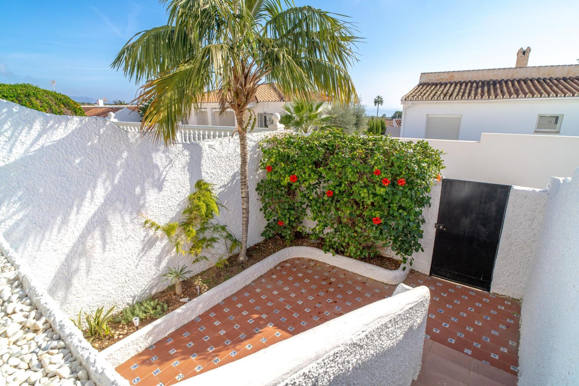 Via Romana 87 Villas Casasol Нерха Екстер'єр фото